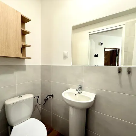 W Gdyni, Leszczynki Iv غدينيا