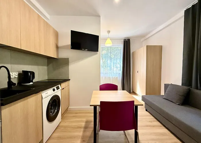 W Gdyni, Leszczynki Iv Apartman